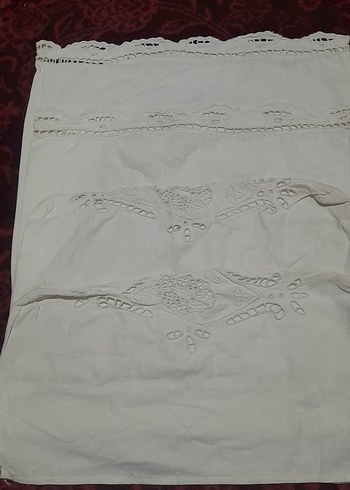 İşlemeli Beyaz uzun yastik 2 adet tepesi mevcut - Görsel 4