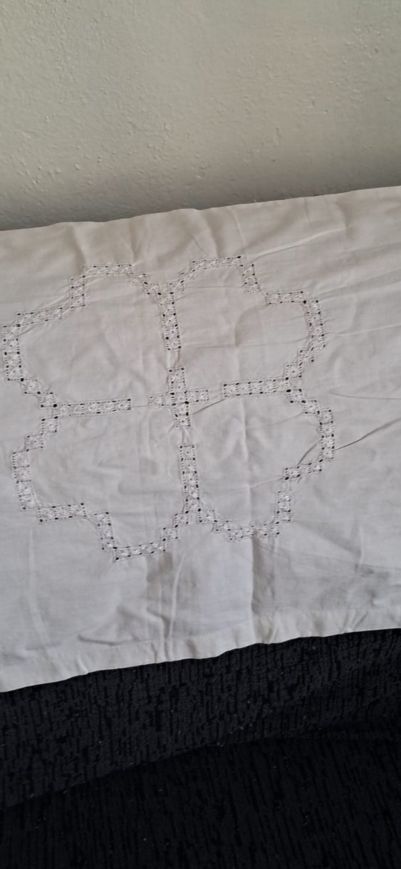 Nakışlı Bohem Gri Beyaz Masa Örtüsü - Görsel 3