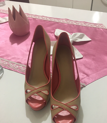 Nine West Nine west az sayıda giyildi sorunsuz 