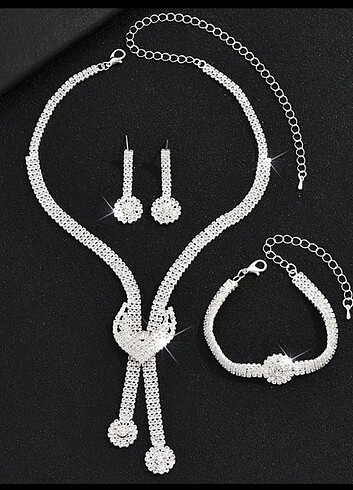 Kolye küpe bileklik set