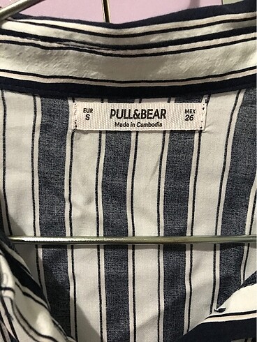 Pull and Bear Pull and bear çizgili kısa gömlek