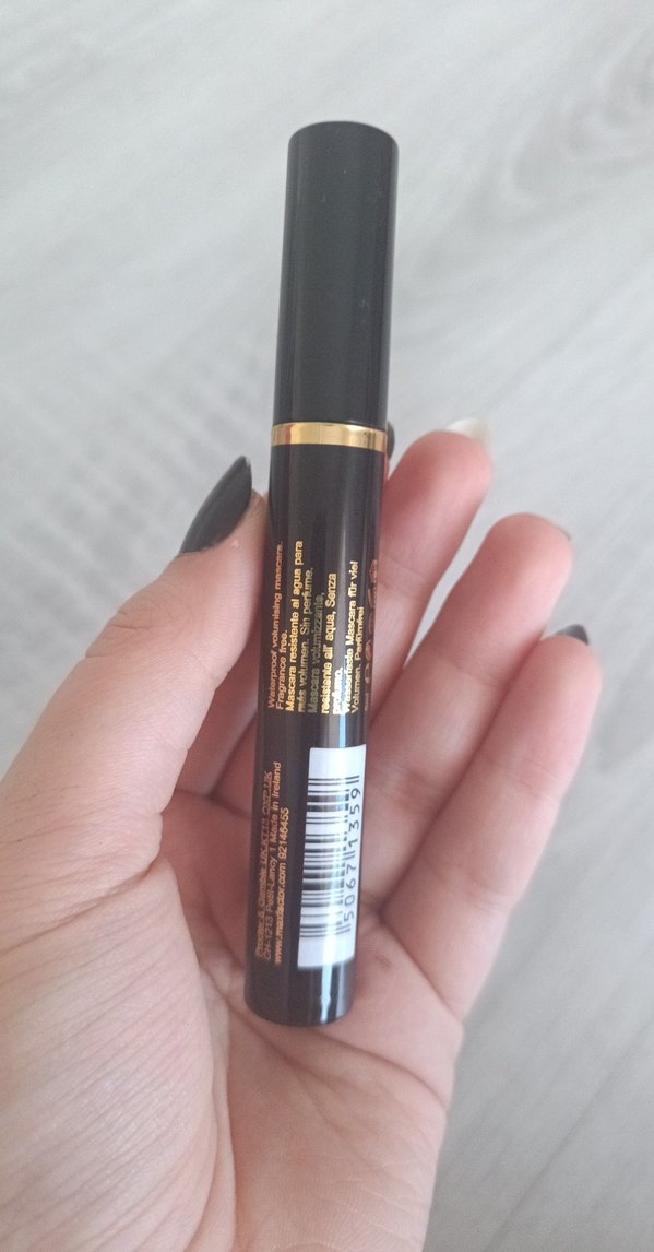 Max Factor 2000 Calorie Siyah Maskara - Görsel 2