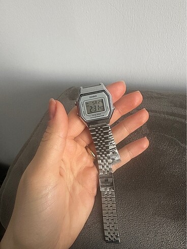 Casio klasik saat