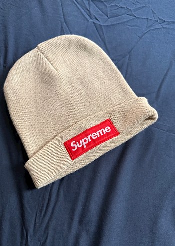 Supreme Gri Kadın Örgü Bere - Görsel 3