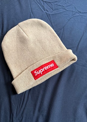 Supreme Gri Kadın Örgü Bere - Görsel 2