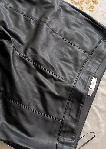 İpekyol Kadın Siyah Deri Kemerli Cigarette Pantolon - Görsel 4