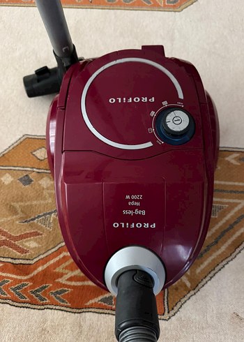 PROFILO Hazneli 2200W Süpürge
