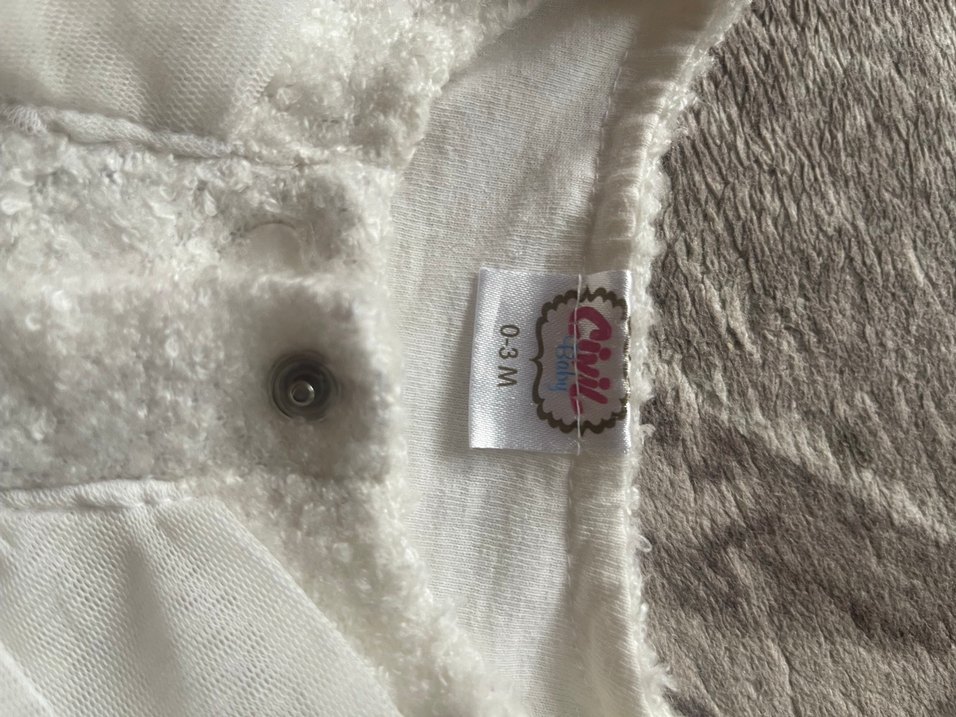 Kız Çocuk Beyaz Triko Bolero - Görsel 2