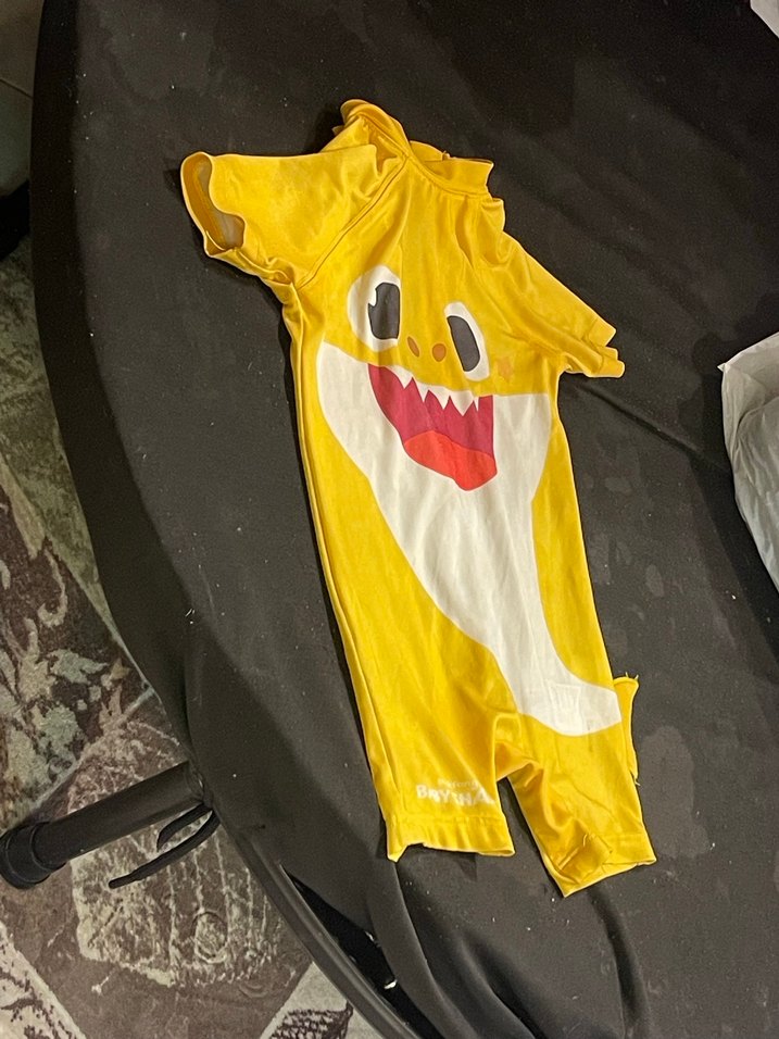 sarı baby shark temalı mayo - Görsel 2