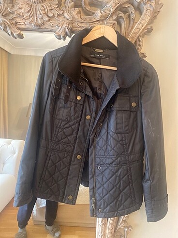 Zara mont