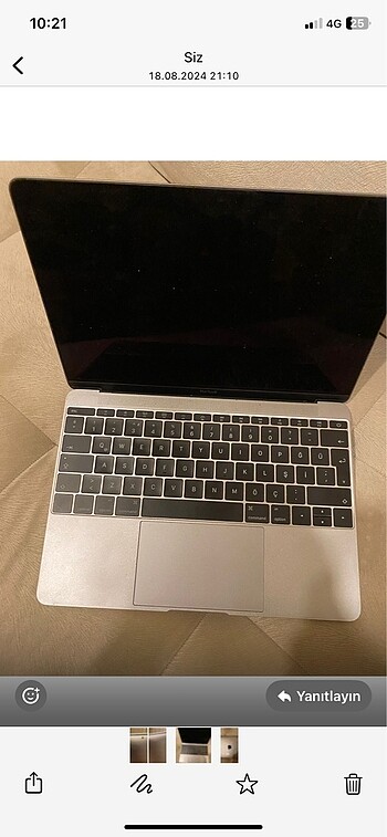 Apple Macbook