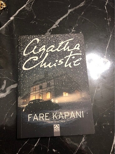 Agatha Christie fare kapanı