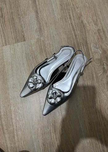 Gri Metal Lutvelizade babet