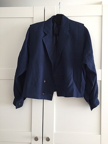 Vatkalı Crop Blazer