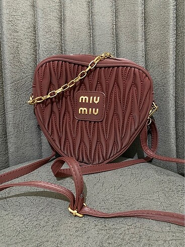 Miu Miu Bordo Miumiu Capraz Cantasi