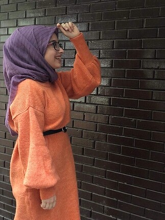 Turuncu renk diz altı tunik