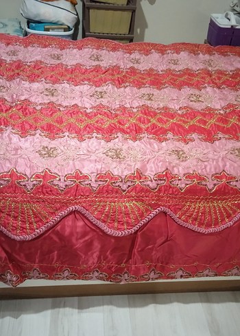 Nakışlı Çok Renkli Yatak Örtüsü - Görsel 4