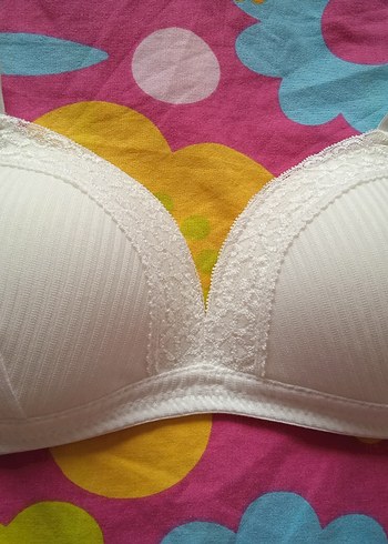 Beyaz Minimalist Sütyen - Görsel 3