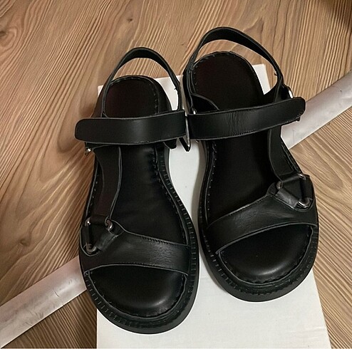 37 Beden siyah Renk Sandalet Ayakkabı