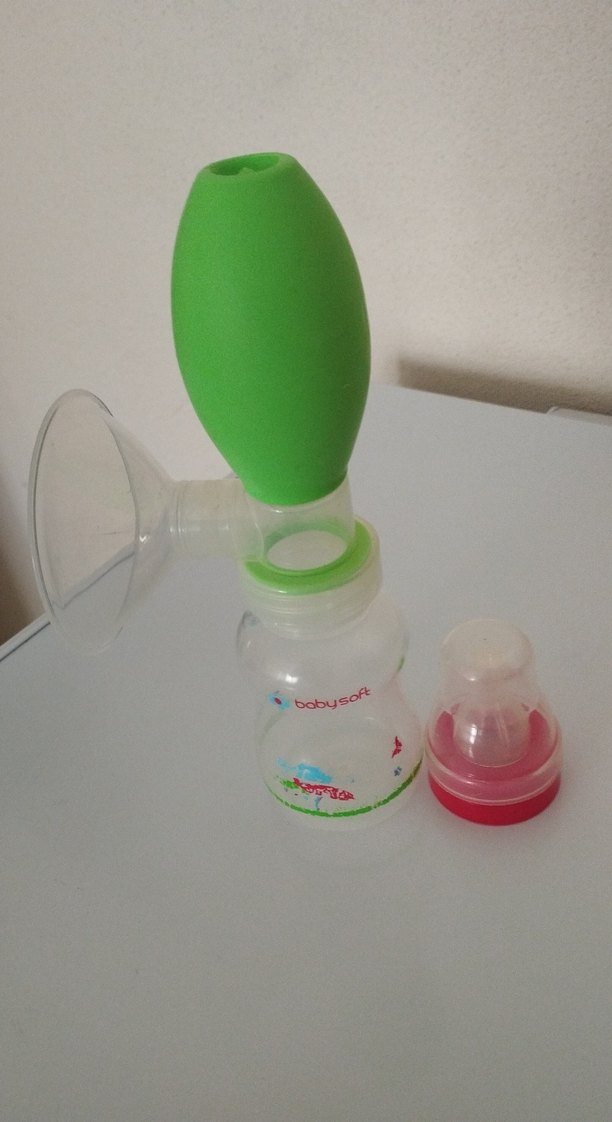 Baby Soft kırmızı Göğüs Pompası 125 ml - Görsel 2