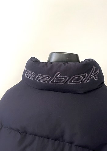 l Beden lacivert Renk Reebok original kaz tüyü şişme mont