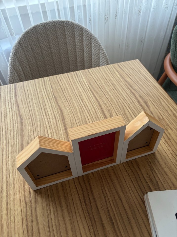 Zara home Beyaz Üçlü Ev Şeklinde Çerçeve - Görsel 3