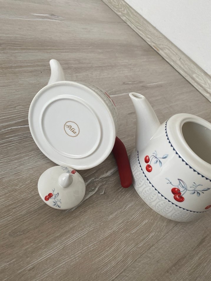 Esse porselen Kiraz desenli beyaz çaydanlık seti - Görsel 4