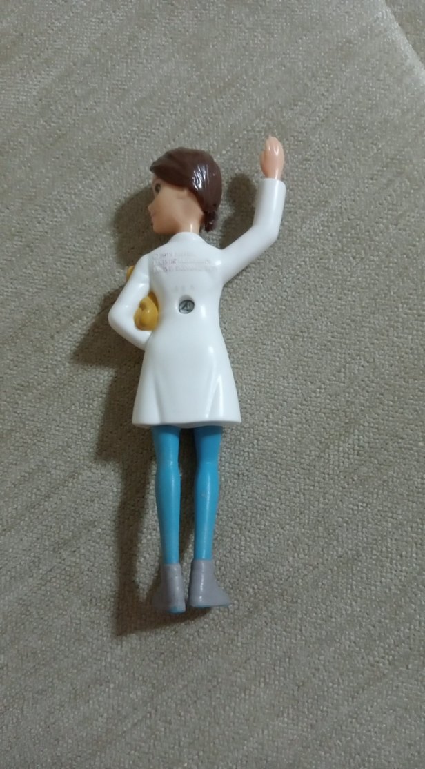 Pastel Renkli Doktor Bebek Figürü - Görsel 3