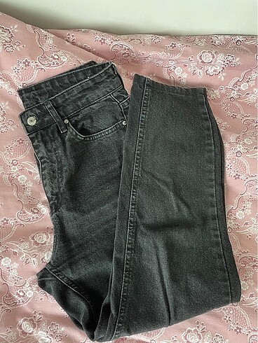 26 Beden siyah Renk Boru paça jeans pantolon