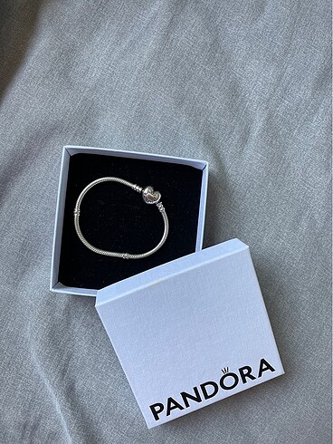 Sertifikalı orijinal pandora bileklik