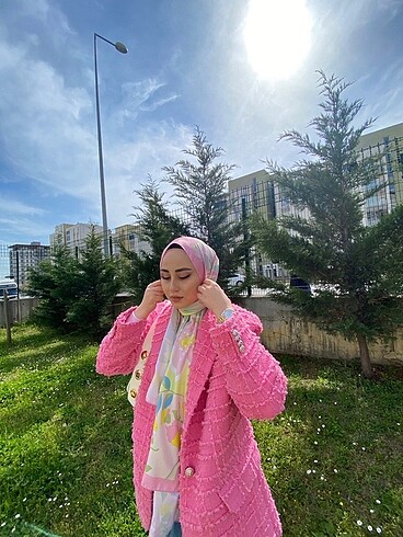 Pembe ceket