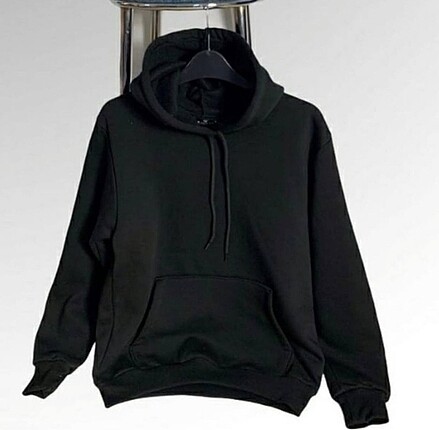 Siyah kapşonlu sweat