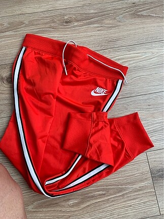 nike eşofman altı