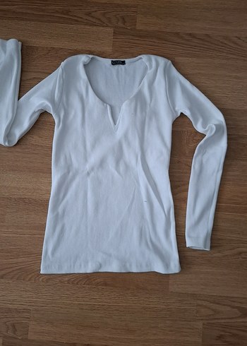 Beyaz V Yaka İnce Pamuklu bluz - Görsel 4