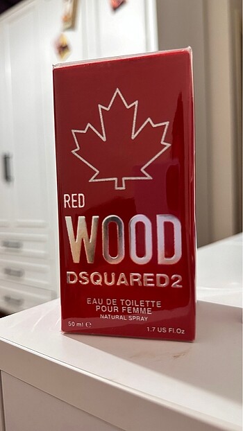 Dsquared2 Red Wood Kadın EDT 50 ml
