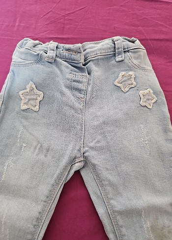 LC Waikiki Nakışlı Düğmeli Kız Çocuk Açık Mavi Kot Pantolon