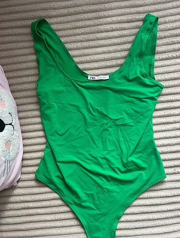 Zara body