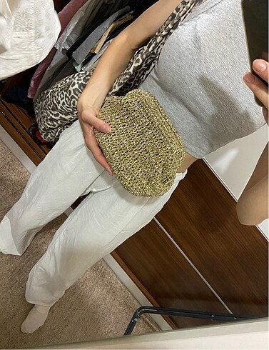 Mango Hasır gold clutch çanta