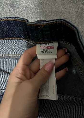 Nakışlı Düğmeli Lacivert Kız Kot Etek - Görsel 3