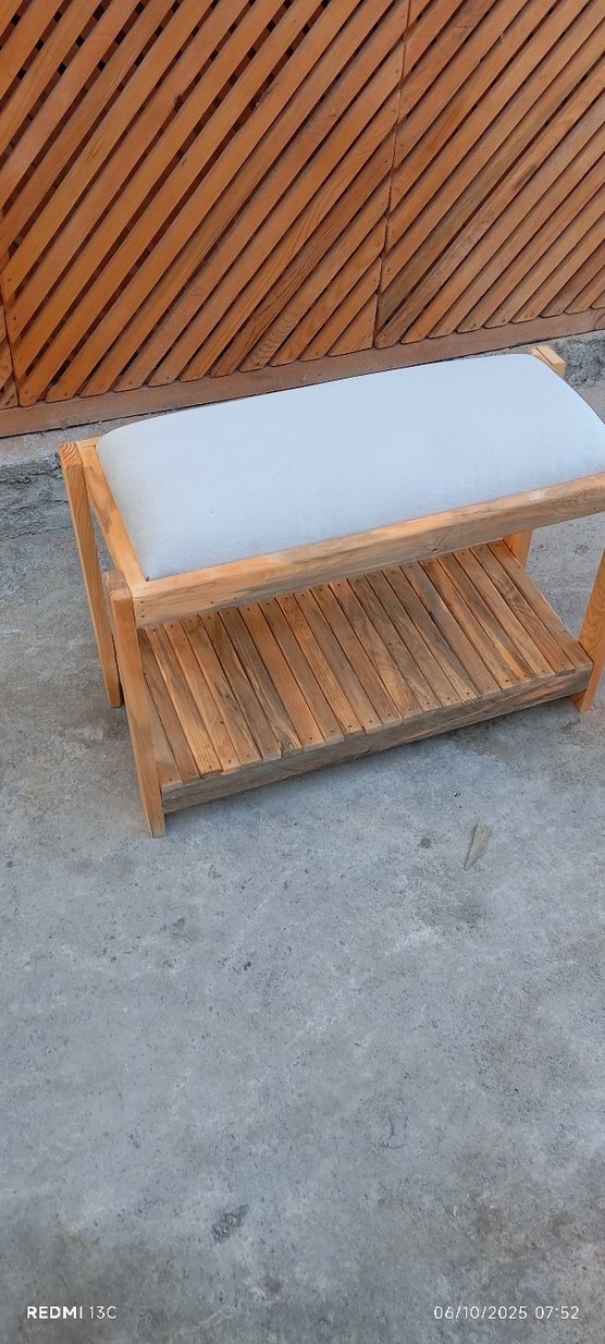 Bej Minderli Ahşap puf - Görsel 5