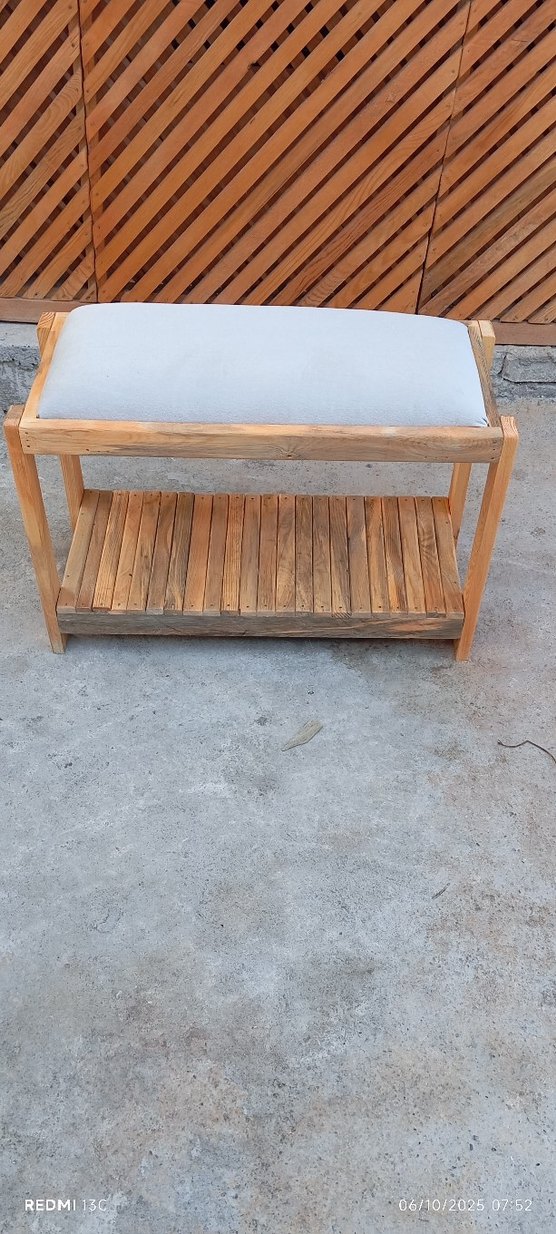 Bej Minderli Ahşap puf - Görsel 2