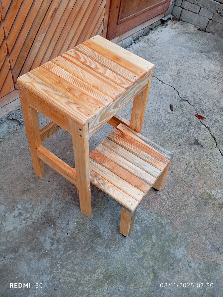 Bej Ahşap Basamak Taburesi - Görsel 2