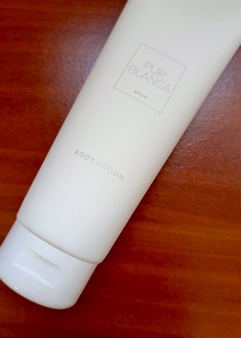 Avon Avon Pür Blanca Vücut Losyonu