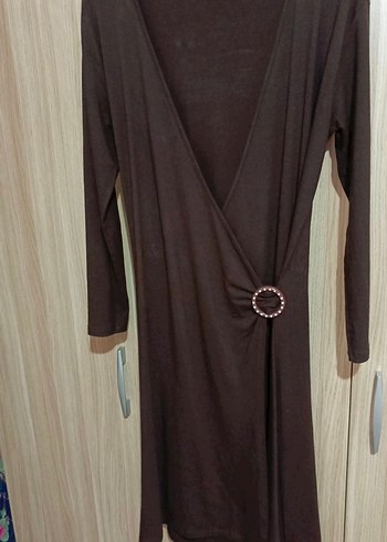 Kahverengi V Yaka Kemerli Uzun Elbise - Görsel 4