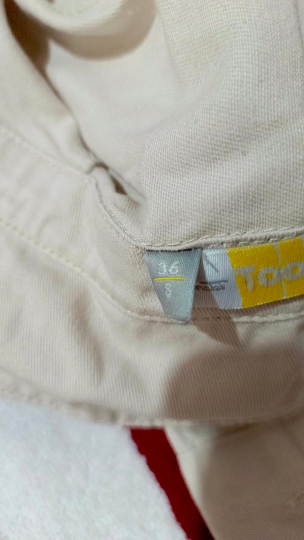 Düğmeli Beyaz Keten Kadın Gömlek - Görsel 3