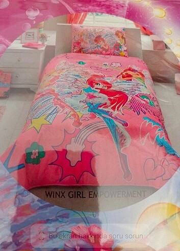 Taç Winx club çocuk yatak örtüsü