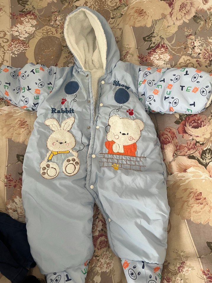 Gri Nakışlı Bebek Tulumu Peluş Detaylı - Görsel 2