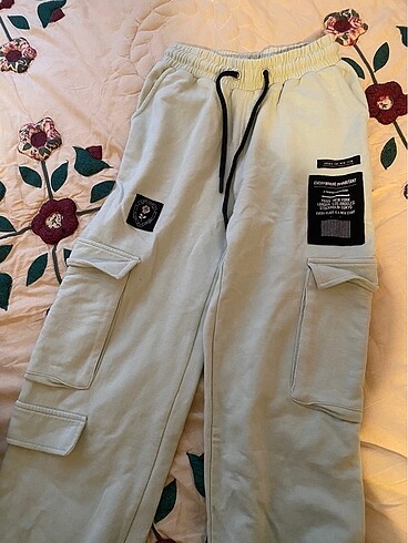 36 Beden BERSHKA CROP EŞOFMAN TAKIMI