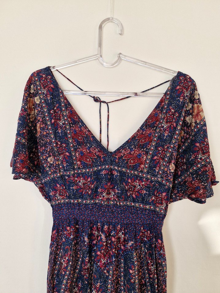 Bohem Uzun V Yaka Çiçek Desenli Elbise - Görsel 3