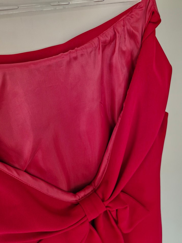 Fiyonklu Sırt Dekolteli Bordo Midi Abiye Elbise - Görsel 4